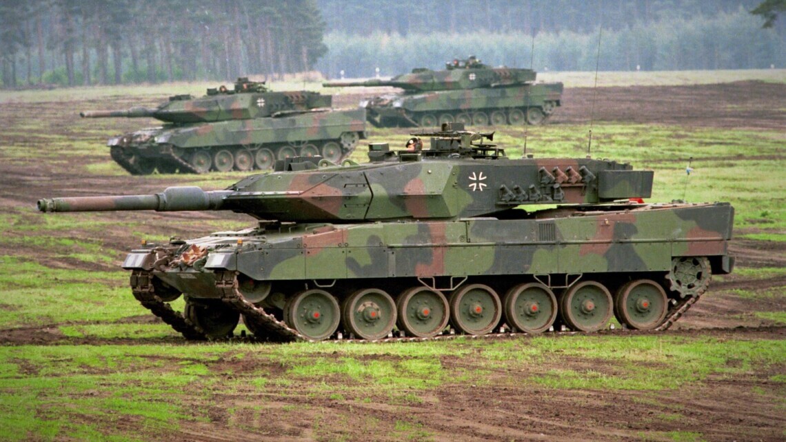 Ще чотири танки Leopard, на додачу до шести, будуть якнайшвидше відправлені в Україну після ремонту.