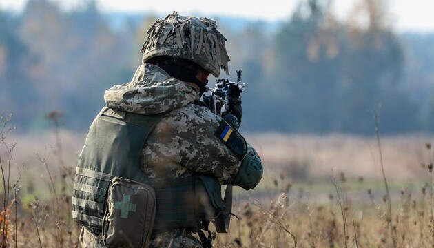 Внаслідок інциденту загинуло троє військовослужбовців. Ще четверо поранених знаходяться у важкому стані.