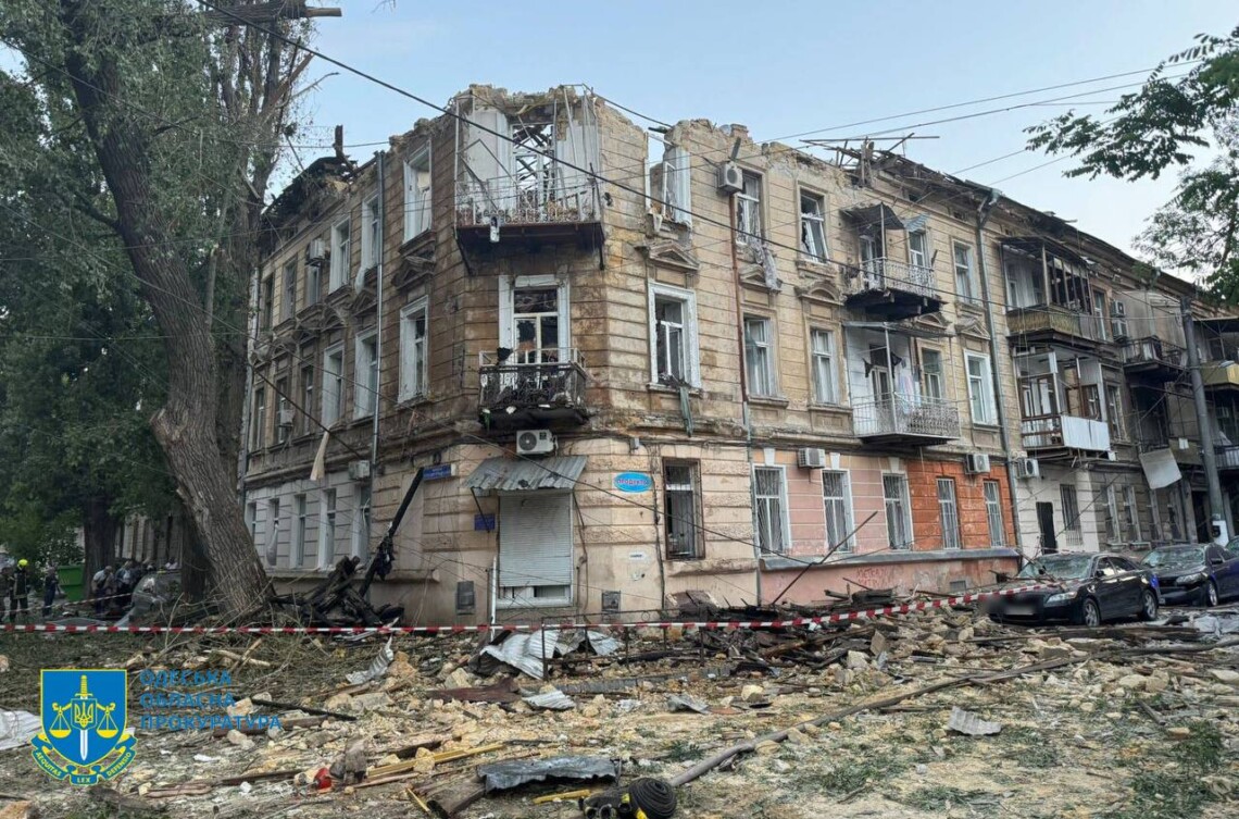 В Одесі до двох зросла кількість загиблих внаслідок російської атаки у ніч на 10 червня. Також уже відомо про 9 постраждалих.