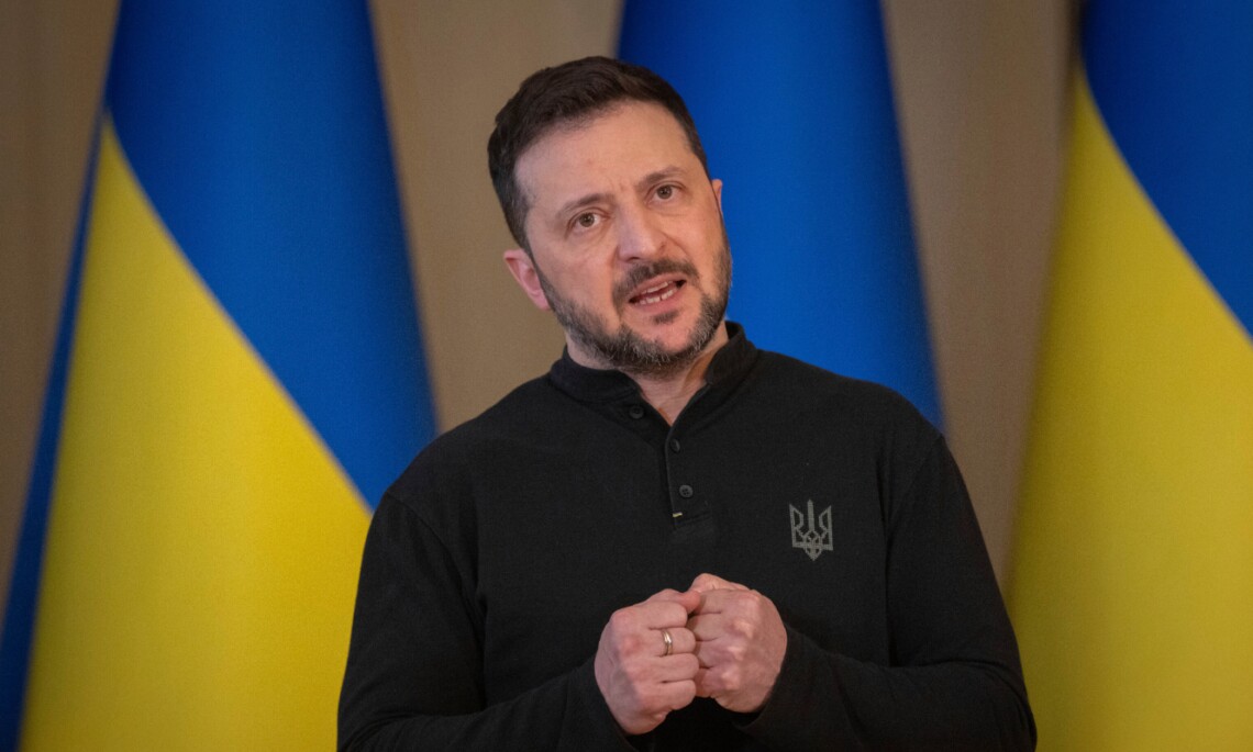Трамп Зеленський – президент заявив, що говоритиме з Трампом про купівлю оборонного пакета Президент Зеленський сказав, що на саміті Великої сімки планує обговорити з Дональдом Трампом купівлю оборонного пакета для України.